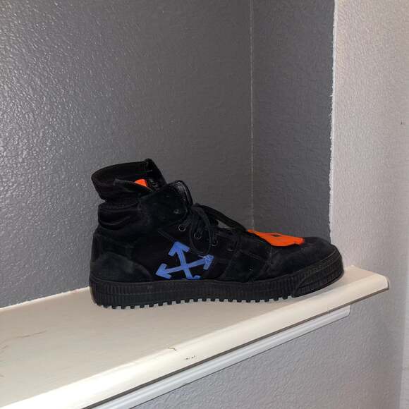 Off-White Off-Court 3.0 Suede and Canvas High-Top Sneakers Black - Picture 4 of 5